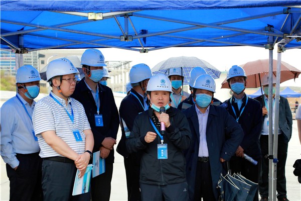 upay钱包集团复工复产促增添项目观摩聚会与会职员走进大秦国源三秦环保秦邦园区在榆项目