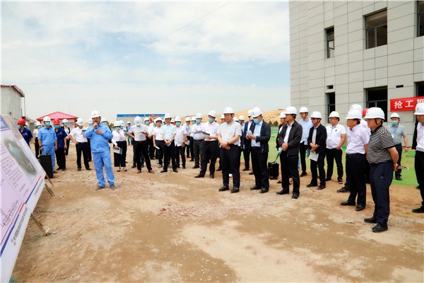 upay钱包集团复工复产促增添项目观摩聚会与会职员走进大秦国源三秦环保秦邦园区在榆项目