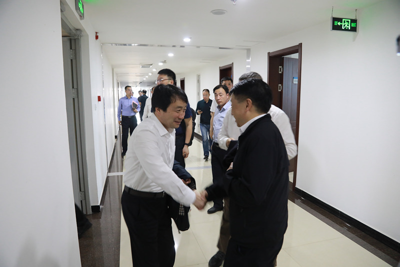 熊良虎拜会榆林市委副书记张胜利、、市人大常委会副主任孙守洋